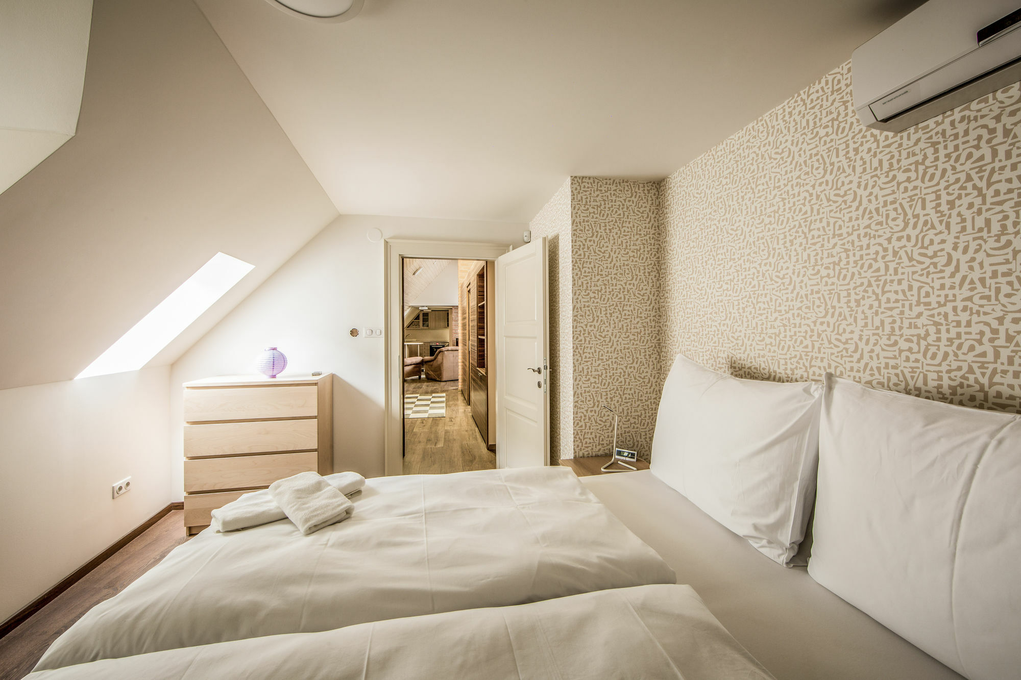 Aplend City Bastova 1 Bratislava Exterior photo