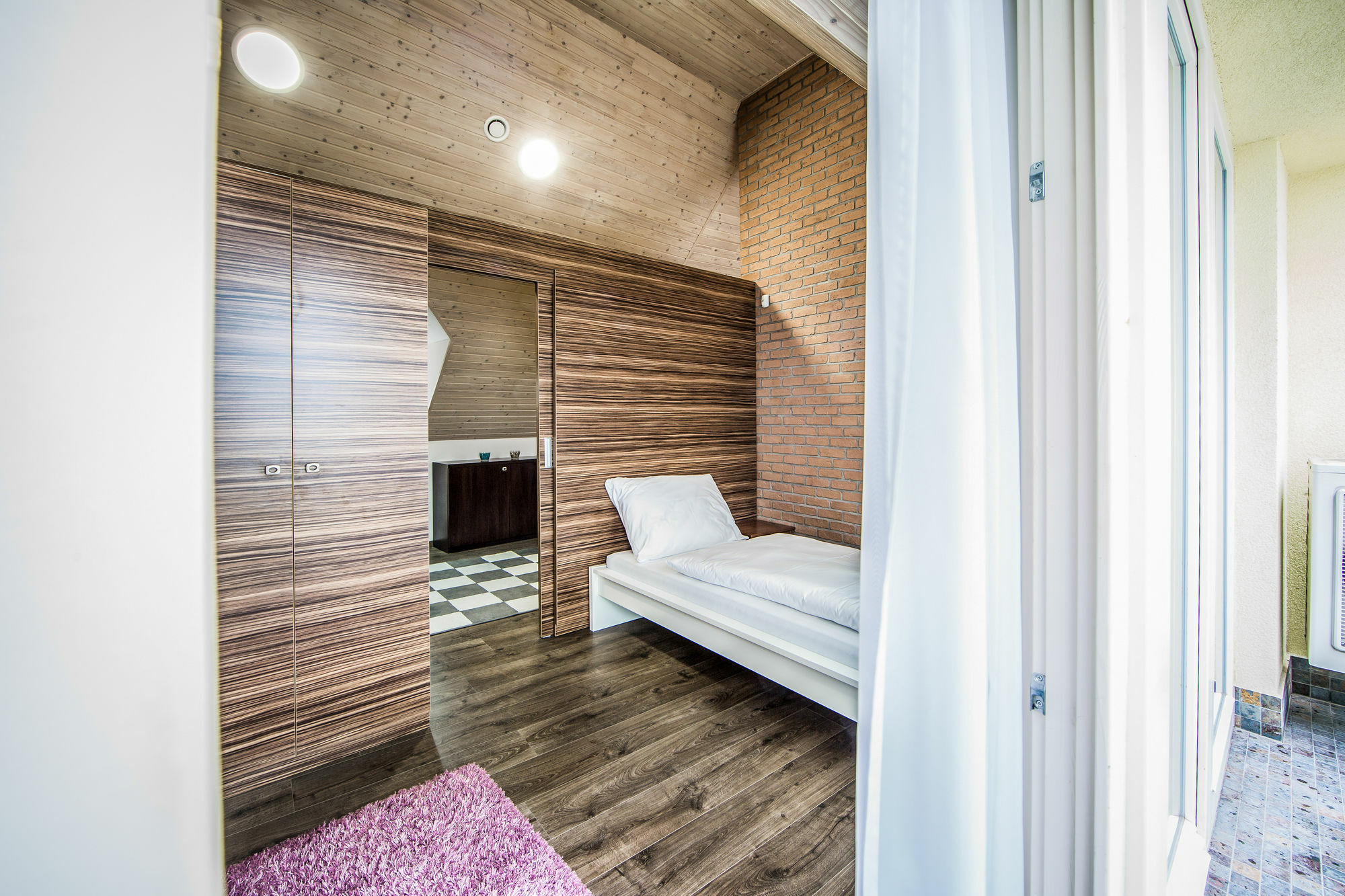 Aplend City Bastova 1 Bratislava Exterior photo